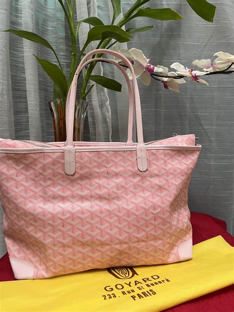 pink goyard duffle bag